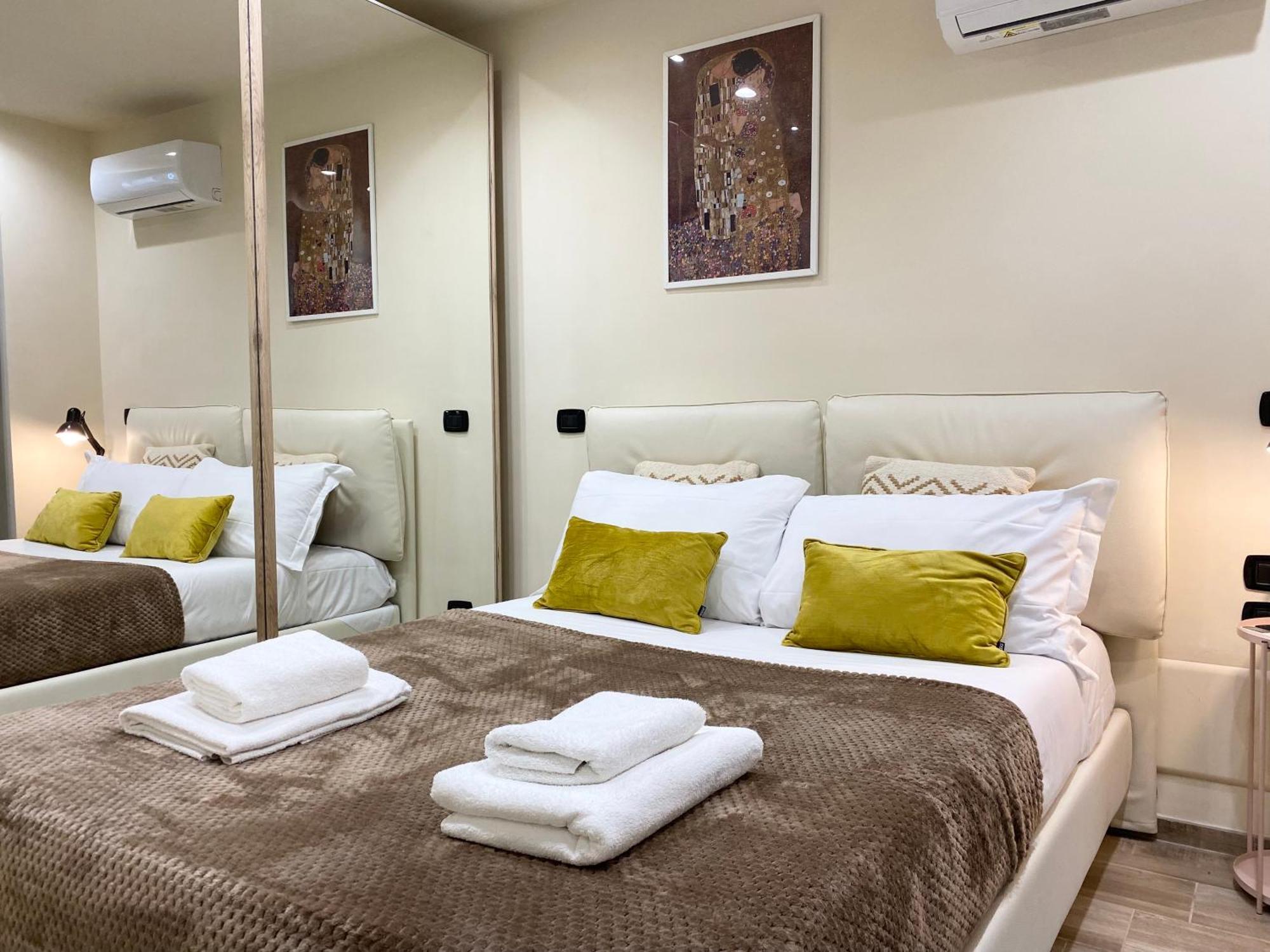 Piramide Romantic Apartamento